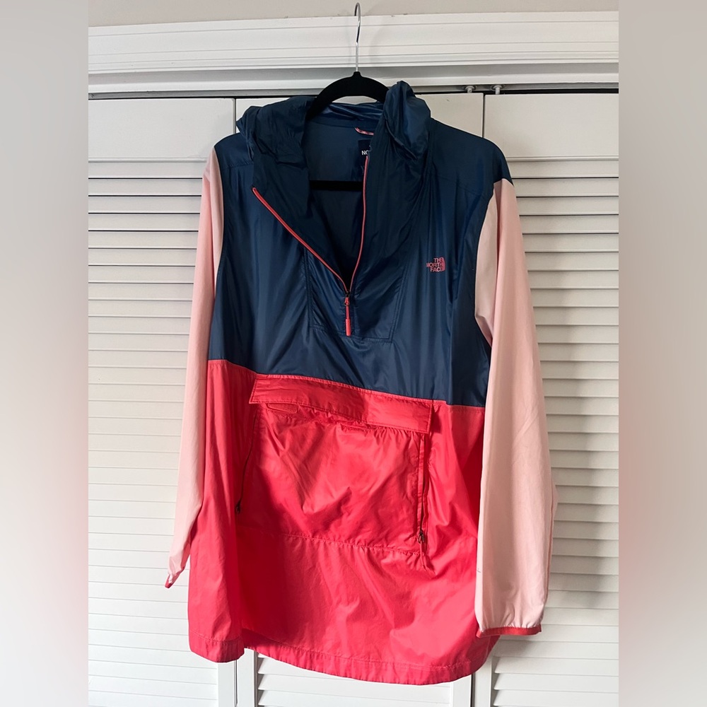 The North Face Xl Pink Navy Coral Breaker Windwall 1/4 zip